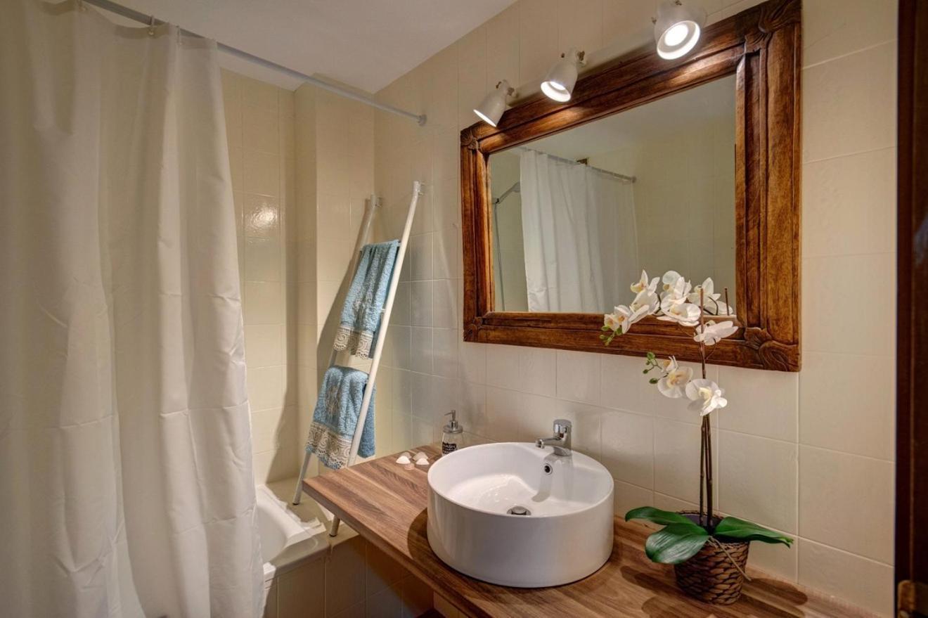 Beds & Breaks Desplat Apartment Valencia Ngoại thất bức ảnh